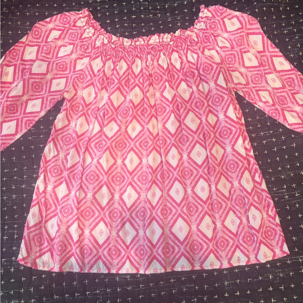 Off-Shoulder Pink Diamond Print Womens Top
